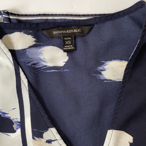 Banana Republic top - Picture 5 of 6